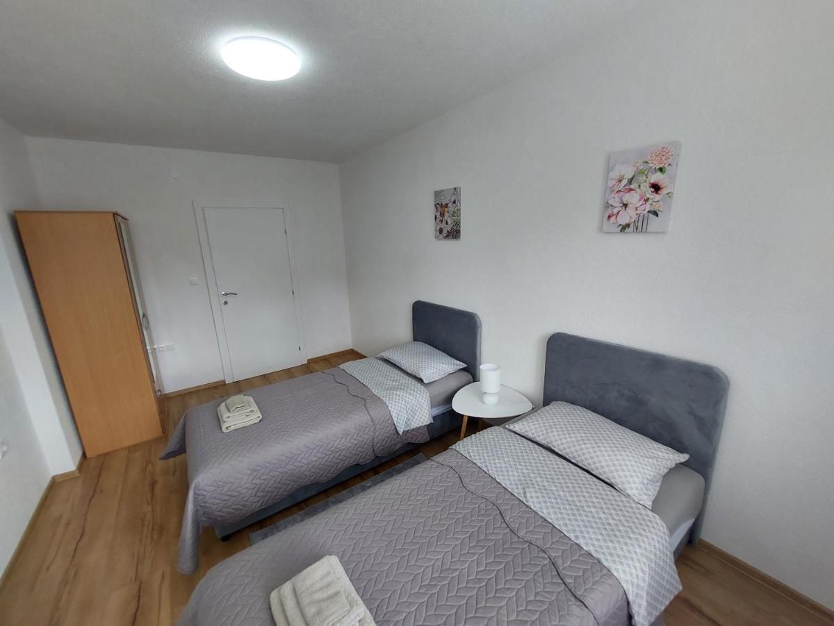 Apartman "Medeni" Bihać Exterior foto